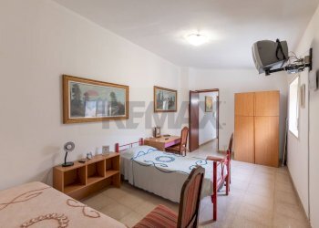 Camera / camera da letto - Apartment Vittorio Emanuele III
 
32, Francofonte - photo 13