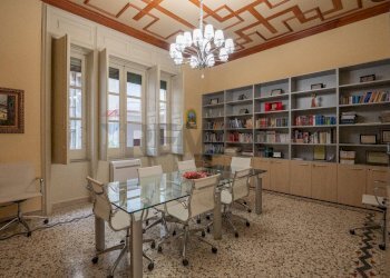 Sala da pranzo - Apartment Vittorio Emanuele III
 
32, Francofonte - photo 20