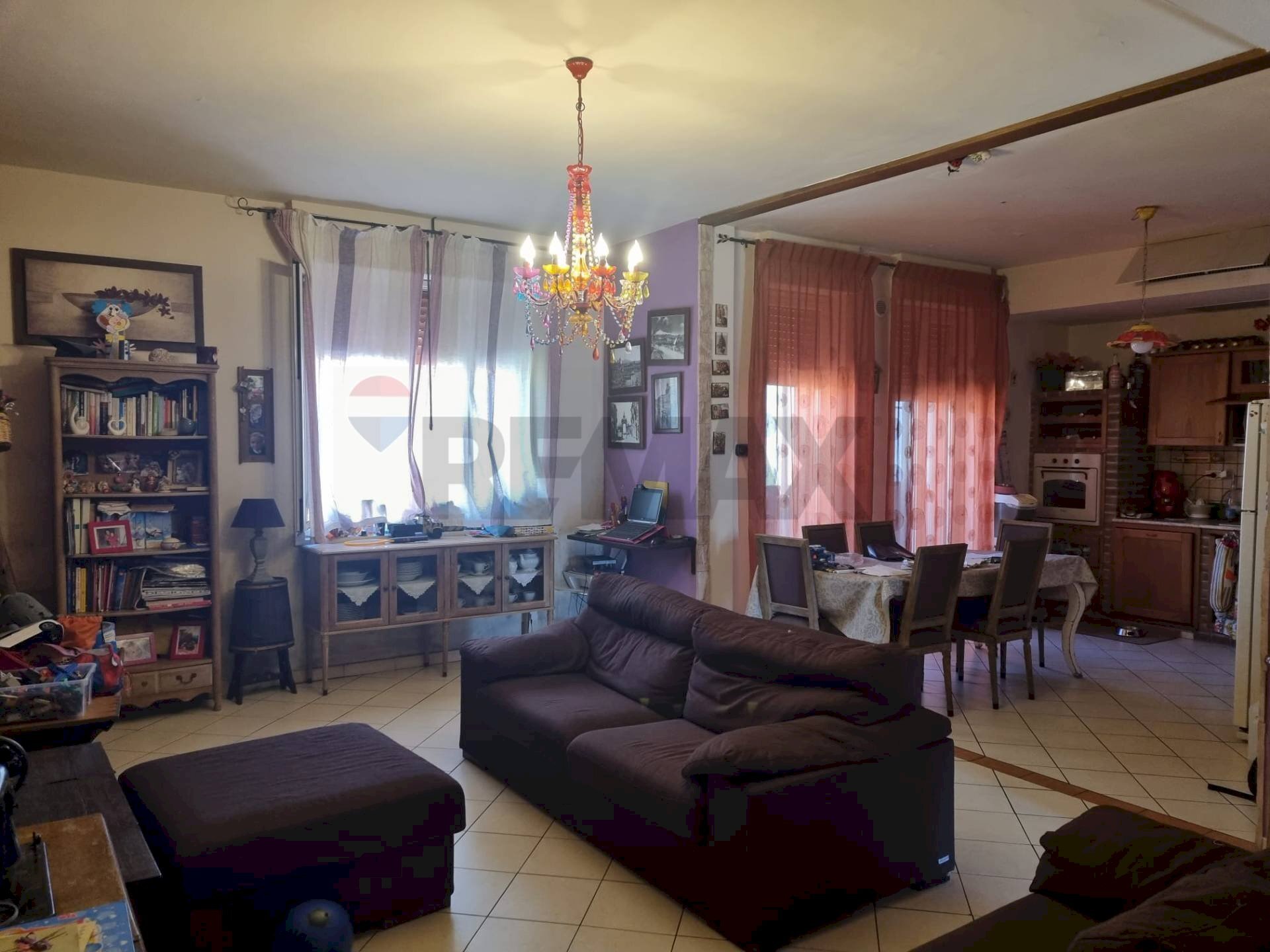 Sala da pranzo - Trilocale Via Pulei
 
39, Mascalucia - foto 1