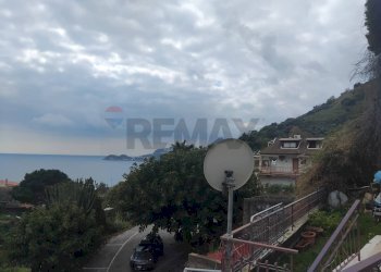 Edificio all\'aperto - Appartamento Contrada Sillemi
 
6, Letojanni - foto 10