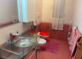 Bagno - Villa a Schiera via sebastiano catania
 
292, Catania - foto 9