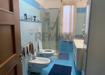 Bagno - Villa a Schiera via sebastiano catania
 
292, Catania - foto 15