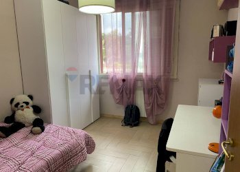 Camera / camera da letto - Villa a Schiera via sebastiano catania
 
292, Catania - foto 16