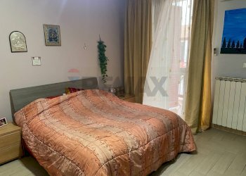 Camera / camera da letto - Villa a Schiera via sebastiano catania
 
292, Catania - foto 18