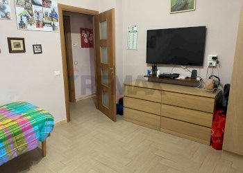 Camera / camera da letto - Villa a Schiera via sebastiano catania
 
292, Catania - foto 25