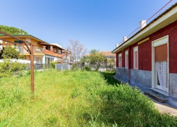 Giardino - Villa Via Scirocco-Villaggio Delfino
 
1, Catania - foto 2