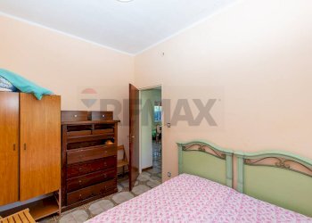 Camera / camera da letto - Villa Via Scirocco-Villaggio Delfino
 
1, Catania - foto 13