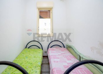 Camera / camera da letto - Villa Via Scirocco-Villaggio Delfino
 
1, Catania - foto 17