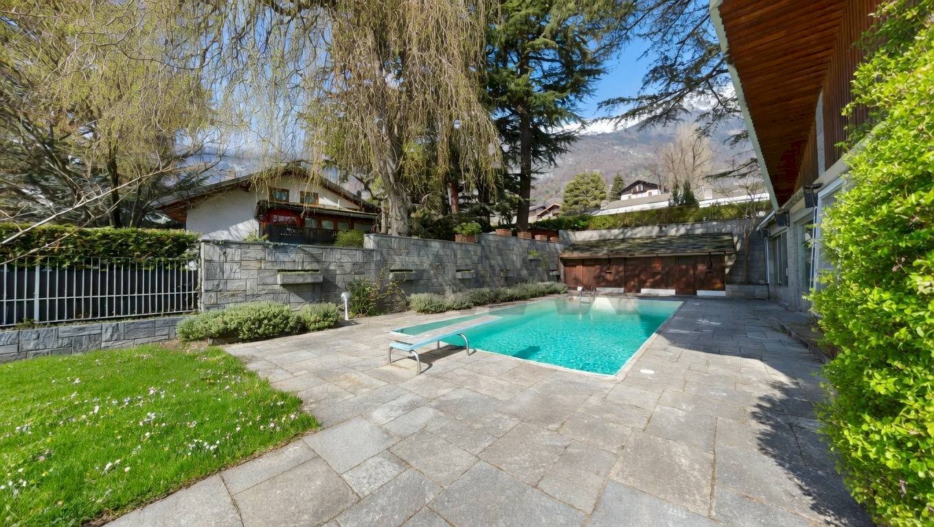 Piscina - Villa via Billia
 
22, Saint-Vincent - photo 3