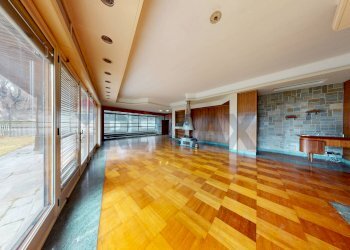 Stanza vuota - Villa via Billia
 
22, Saint-Vincent - photo 7