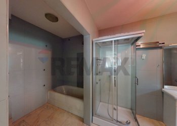 Bagno - Villa via Billia
 
22, Saint-Vincent - photo 33
