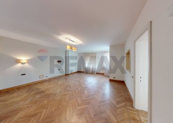 Stanza vuota - Villa via Billia
 
22, Saint-Vincent - photo 39