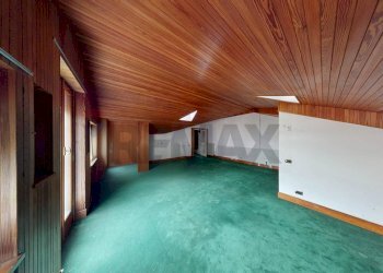 Stanza vuota - Villa via Billia
 
22, Saint-Vincent - photo 52