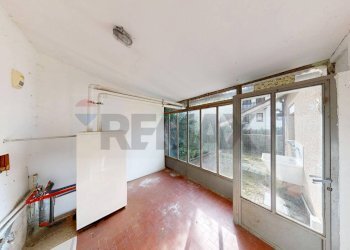 Stanza vuota - Villa via Billia
 
22, Saint-Vincent - photo 75