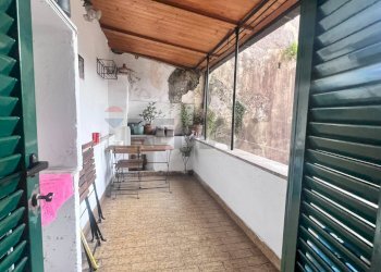 Balcone - Trilocale Via Nerola
 
12, Roma - foto 11