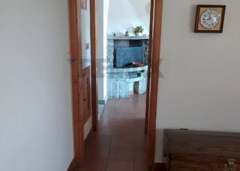 Hall / corridoio - Villa località compito
 
9, Chiusi della Verna - foto 7