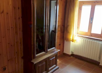 Soggiorno - Villa località compito
 
9, Chiusi della Verna - foto 13