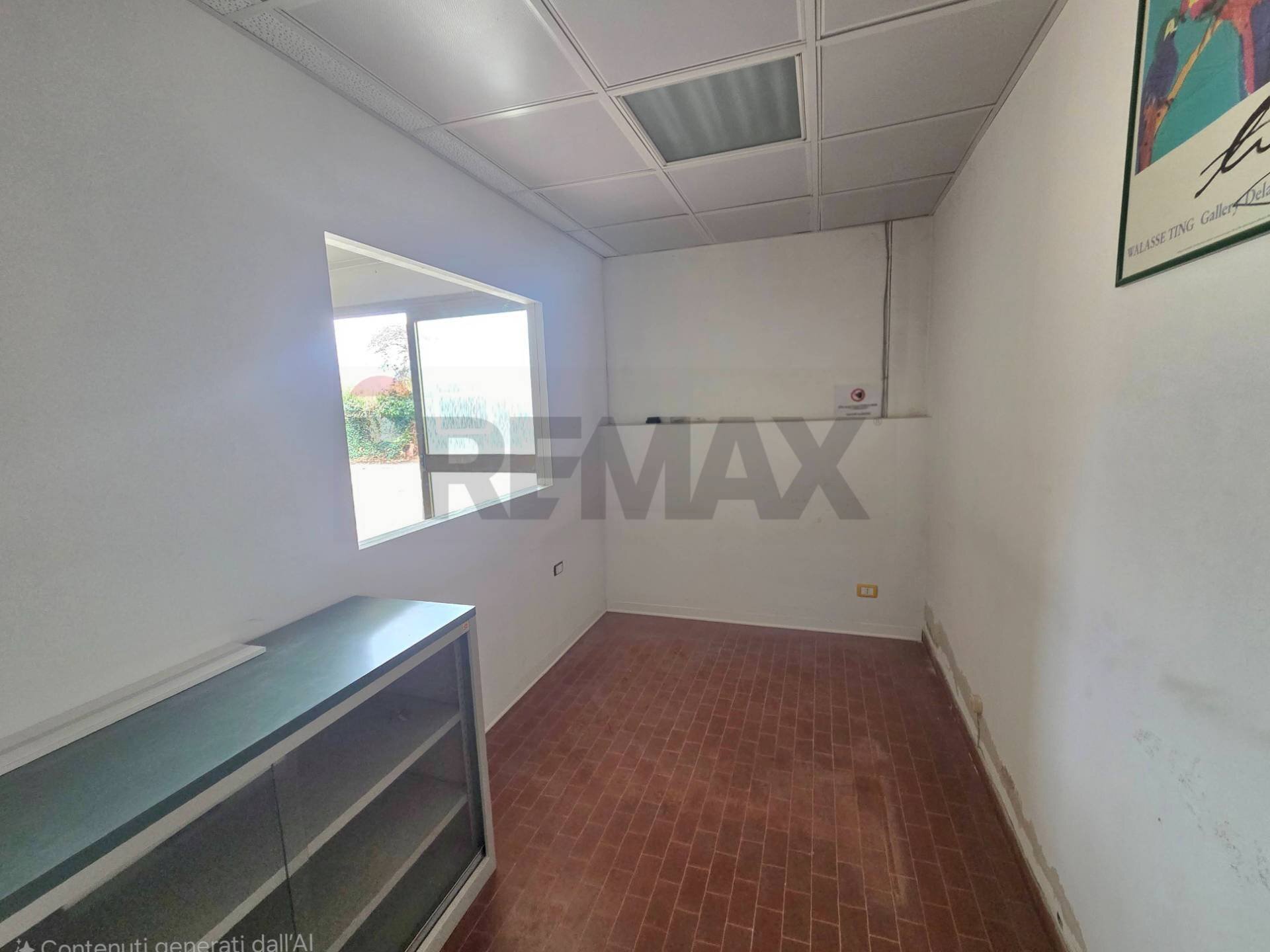 Stanza vuota - Laboratory Piazza Silone
 
3, Figline e Incisa Valdarno - photo 3