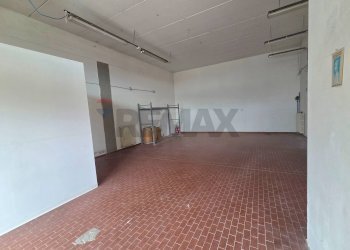 Stanza vuota - Laboratory Piazza Silone
 
3, Figline e Incisa Valdarno - photo 2