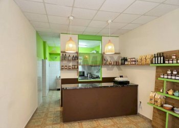 Cucina - Negozio CORSO GIACOMO LEOPARDI
 
12, Cupramontana - foto 1