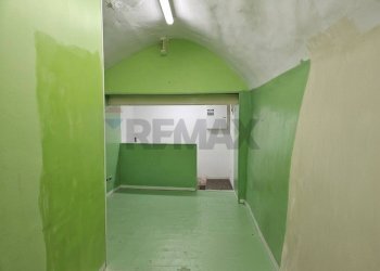 Stanza vuota - Negozio CORSO GIACOMO LEOPARDI
 
12, Cupramontana - foto 8