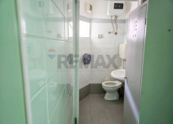 Bagno - Negozio CORSO GIACOMO LEOPARDI
 
12, Cupramontana - foto 9
