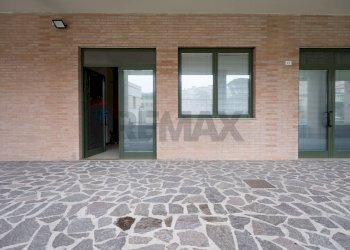 Terrazza - Office Via Giuseppe Mazzini
 
12, Jesi - photo 14