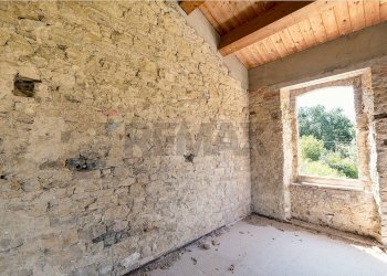 Stanza vuota - Villa Maiolati Spontini - foto 8