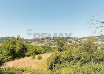 Edificio all\'aperto - Villa Maiolati Spontini - foto 9