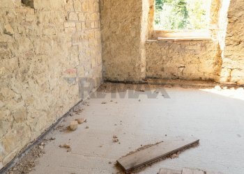 Stanza vuota - Villa Maiolati Spontini - foto 11