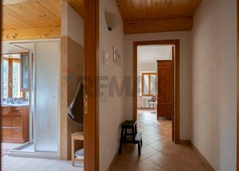 Hall / corridoio - Casa indipendente Maiolati Spontini - foto 12