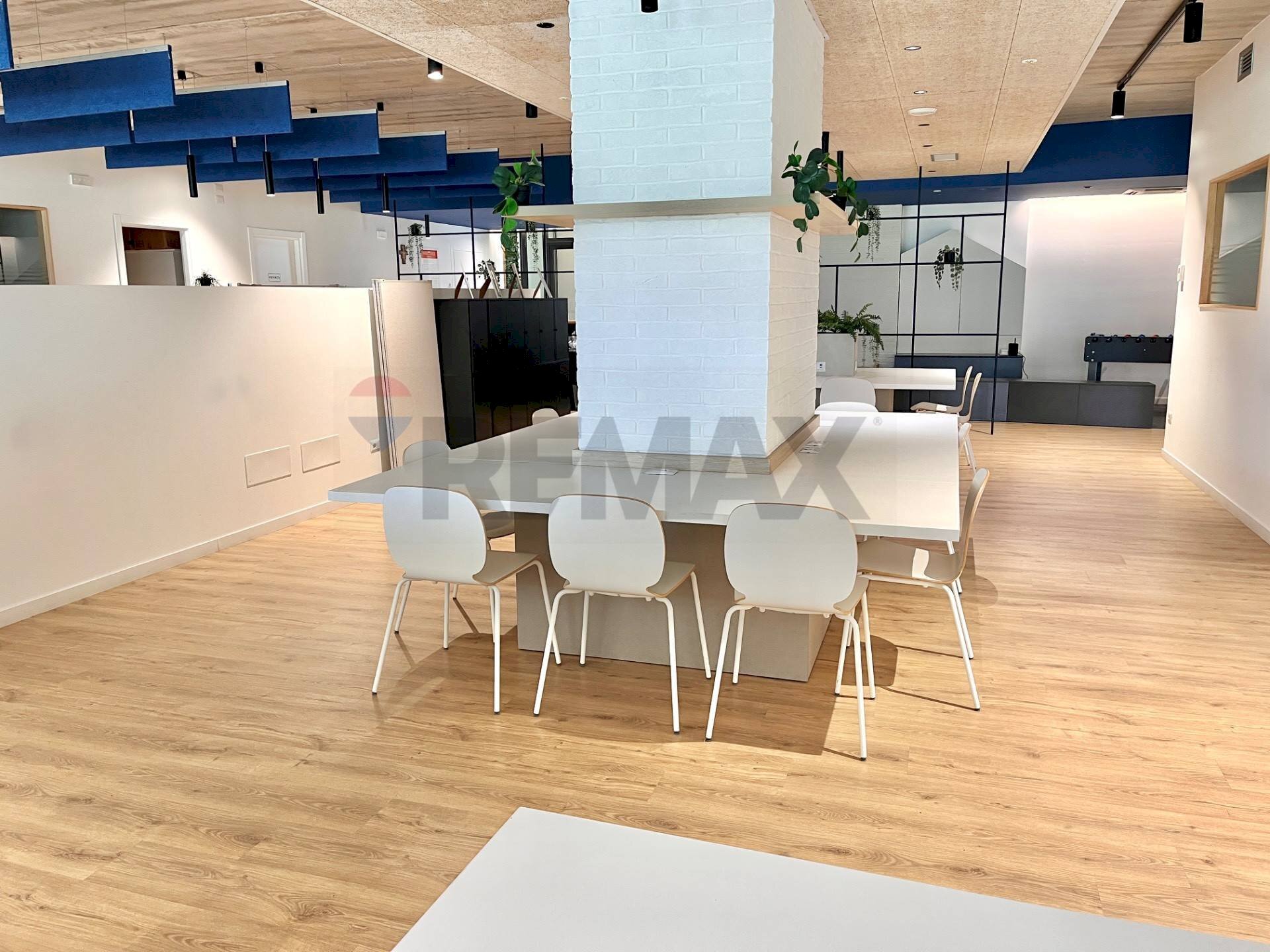 Terrazza - Locale Commerciale Via delle Querce
 
17, Bastia Umbra - foto 1