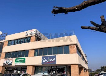 Edificio all\'aperto - Locale Commerciale Via delle Querce
 
17, Bastia Umbra - foto 5