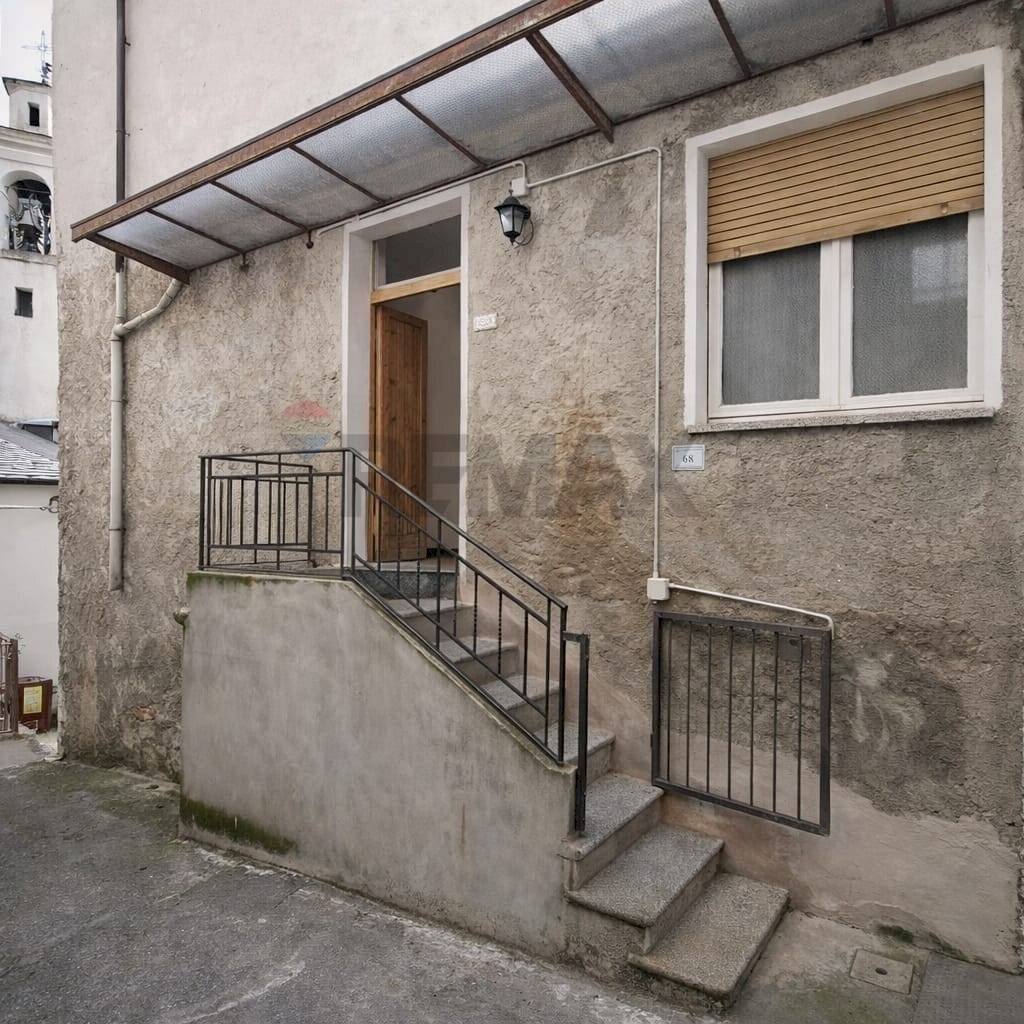 Casa all\'aperto - Trilocale via Discesa al pozzo
 
68, Sondrio - foto 2