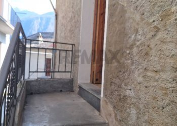 Balcone - Trilocale via Discesa al pozzo
 
68, Sondrio - foto 3