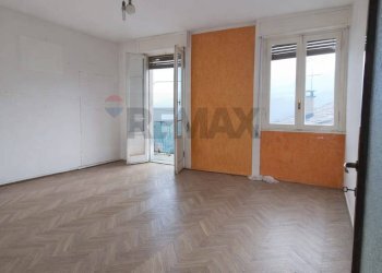 Stanza vuota - Trilocale via Discesa al pozzo
 
68, Sondrio - foto 14