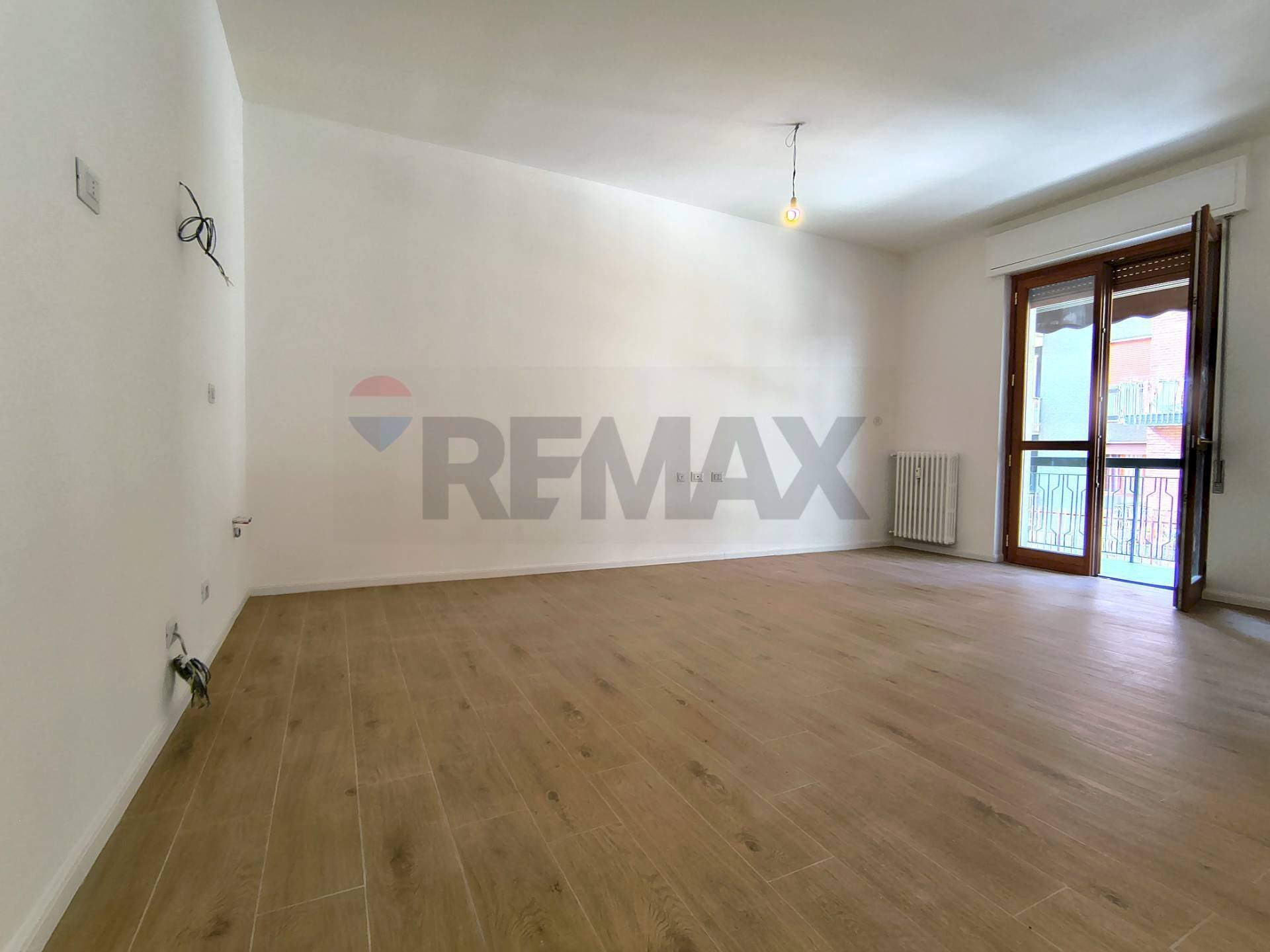 Stanza vuota - Two-room apartment viale campania
 
56, Monza - photo 3