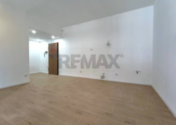 Stanza vuota - Two-room apartment viale campania
 
56, Monza - photo 12