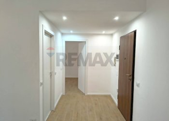 Hall / corridoio - Two-room apartment viale campania
 
56, Monza - photo 23