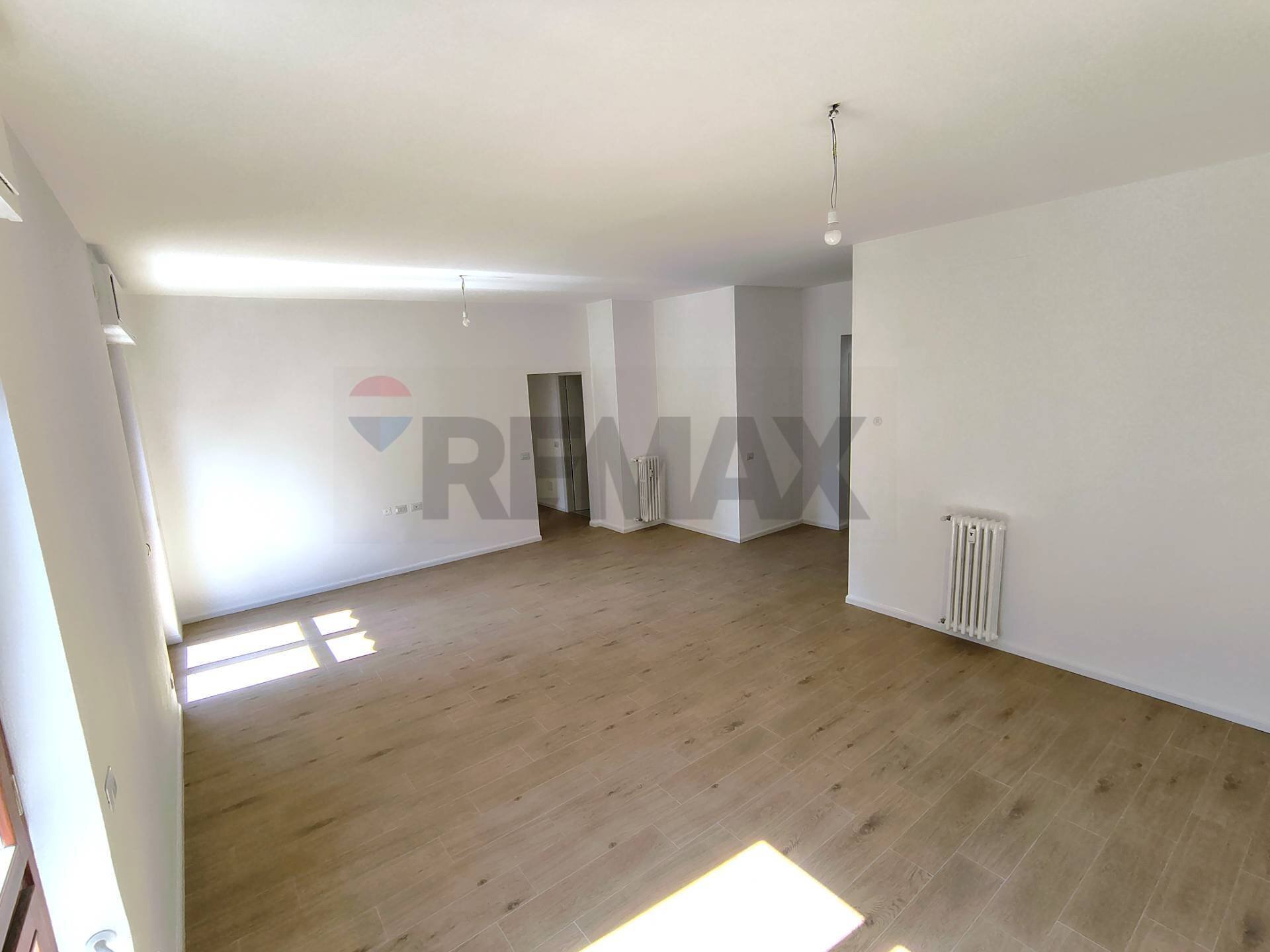Stanza vuota - Three-room apartment viale Campania
56, Monza - photo 3