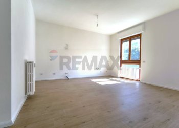 Stanza vuota - Three-room apartment viale Campania
 
56, Monza - photo 9