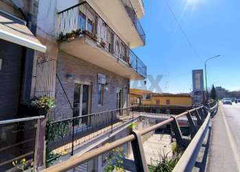 Balcone - Three-room apartment Via Consolare Valeria
12, Giardini-Naxos - photo 23