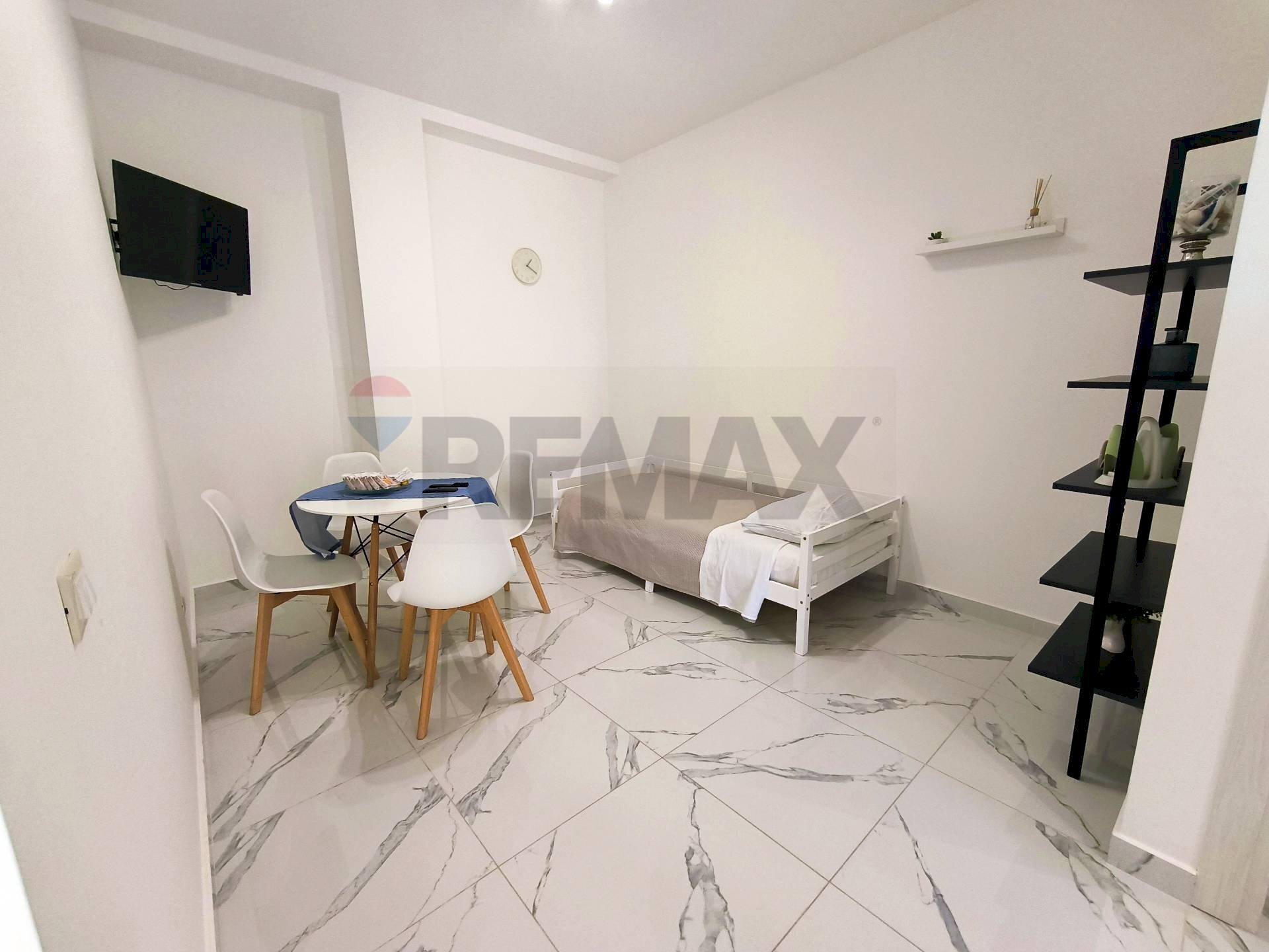 Soggiorno - Bilocale Via Consolare Valeria
 
12, Giardini-Naxos - foto 3