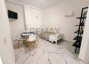 Soggiorno - Two-room apartment Via Consolare Valeria
12, Giardini-Naxos - photo 3