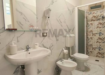 Bagno - Two-room apartment Via Consolare Valeria
12, Giardini-Naxos - photo 13