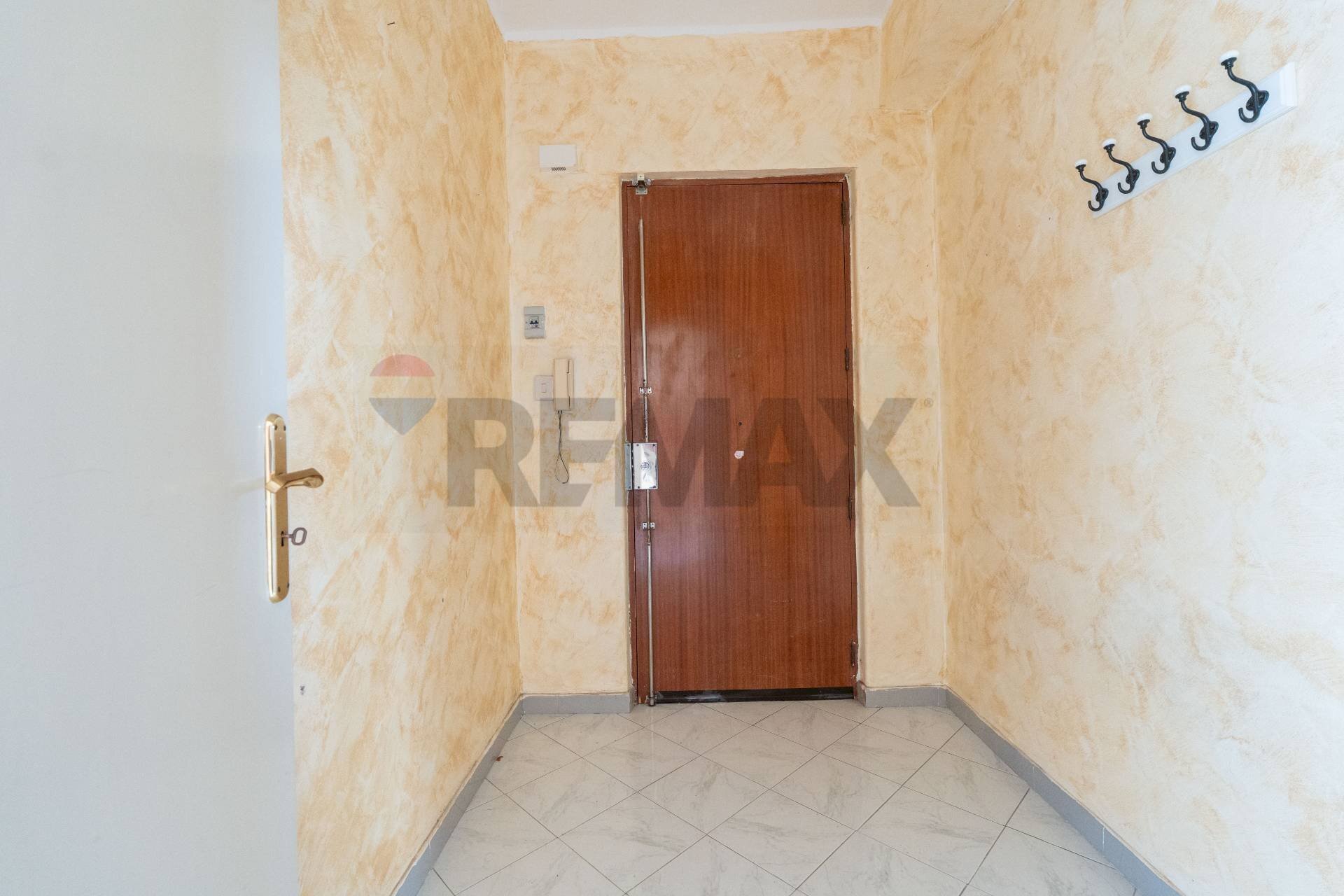 Hall / corridoio - Quadrilocale via acquicella porto
 
27, Catania - foto 3