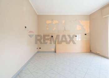 Stanza vuota - Quadrilocale via acquicella porto
 
27, Catania - foto 7