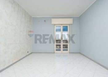 Stanza vuota - Quadrilocale via acquicella porto
 
27, Catania - foto 22