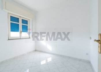 Stanza vuota - Quadrilocale via acquicella porto
 
27, Catania - foto 26