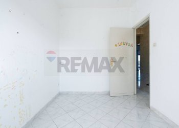 Stanza vuota - Quadrilocale via acquicella porto
 
27, Catania - foto 28